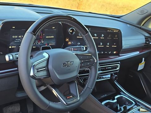 New 2026 Chevrolet Traverse Z71 w/ Enhanced Driving Package image 18