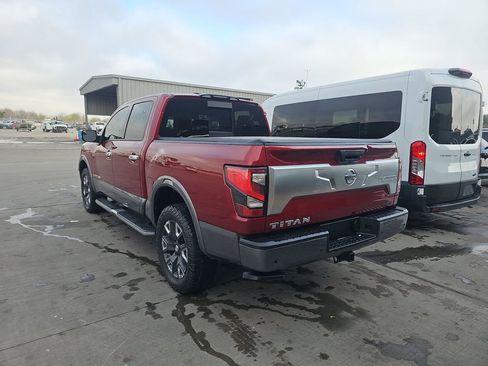 Used 2021 Nissan Titan Platinum Reserve w/ Moonroof Package image 4