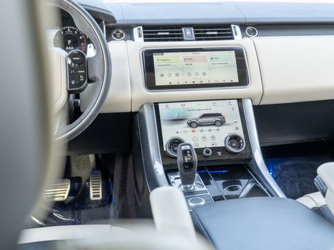 Certified 2022 Land Rover Range Rover Sport HST image 19