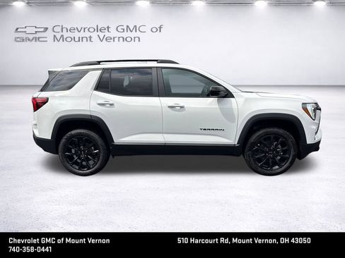 New 2027 GMC Terrain Elevation w/ Black Edition FWD image 7