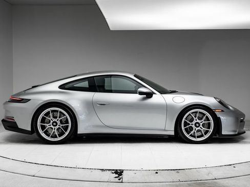 Certified 2024 Porsche 911 GT3 RWD image 43