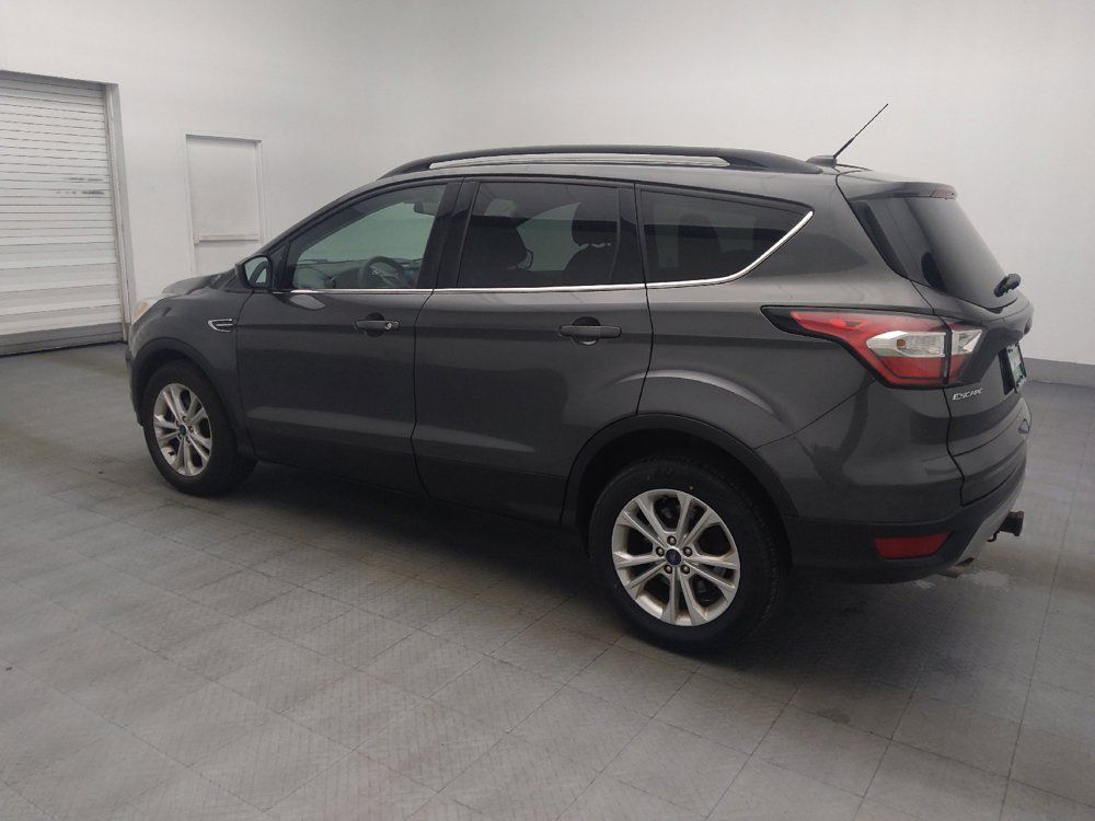 Used 2017 Ford Escape SE w/ SE Leather Comfort Package AWD/4WD image 3