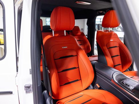 Used 2026 Mercedes-Benz G 63 AMG 4MATIC image 31