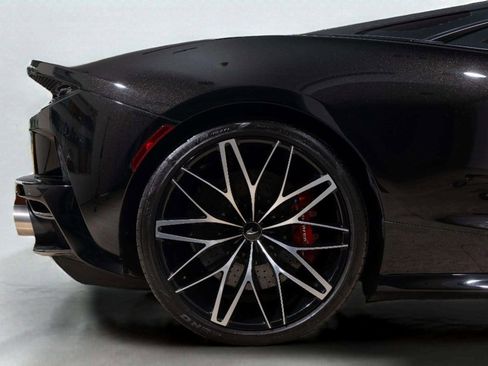 Used 2023 McLaren GT RWD image 37