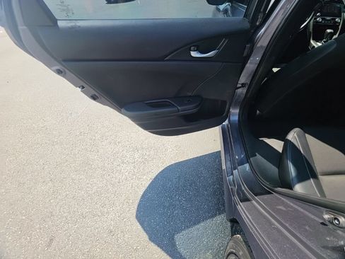 Used 2021 Honda Civic Sport image 24