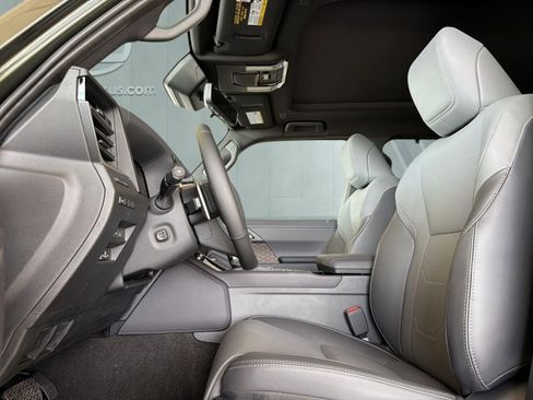 Certified 2026 Lexus GX 550 w/ Cold Area Package AWD/4WD image 7