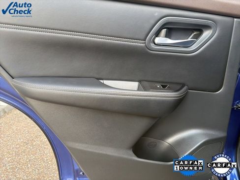 Certified 2023 Nissan Rogue SL w/ SL Premium Package image 13