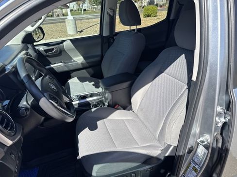 Used 2023 Toyota Tacoma SR5 w/ Technology Package image 13