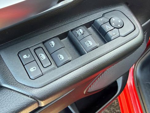 Used 2025 RAM 1500 Big Horn image 14