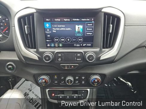 Used 2024 GMC Terrain SLT FWD image 47