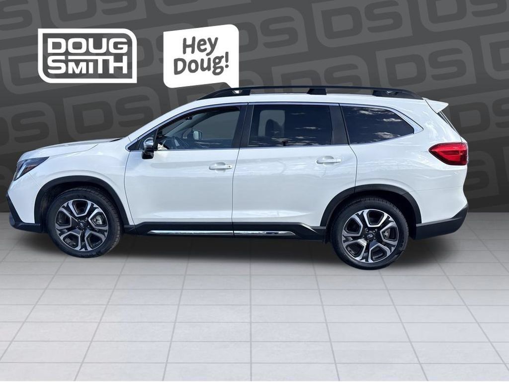 Used 2023 Subaru Ascent Limited w/ Technology Package AWD/4WD image 2