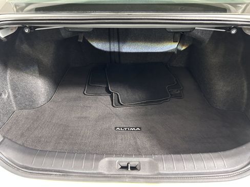 Used 2022 Nissan Altima 2.5 S FWD image 22
