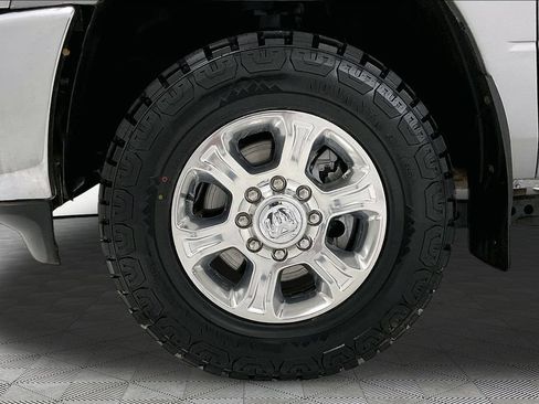Used 2019 RAM 2500 Big Horn AWD/4WD image 25