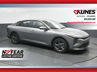 Used 2025 Kia K4 FWD video 1