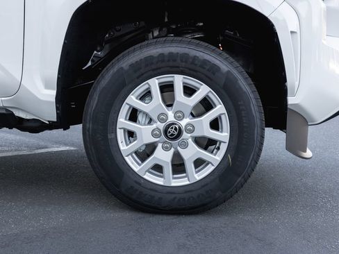 New 2026 Toyota Tacoma SR5 AWD/4WD image 4