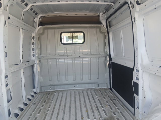 Used 2024 RAM ProMaster 2500 w/ Convenience Group FWD image 10