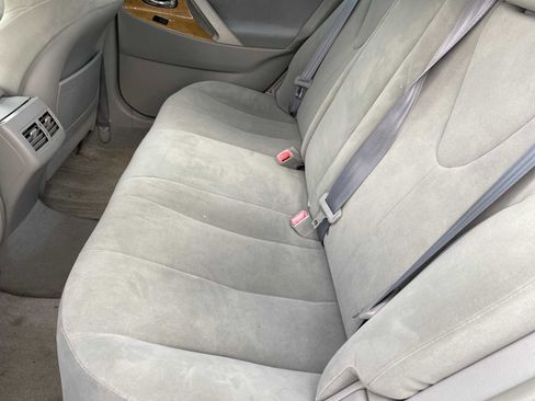 Used 2007 Toyota Camry XLE image 16