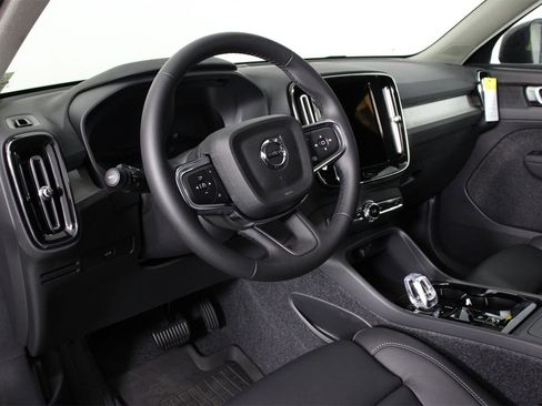 New 2026 Volvo XC40 B4 Plus w/ Climate Package image 8