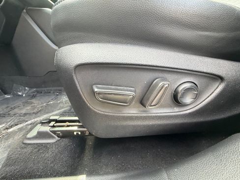 Used 2021 Toyota Highlander XSE AWD/4WD image 14