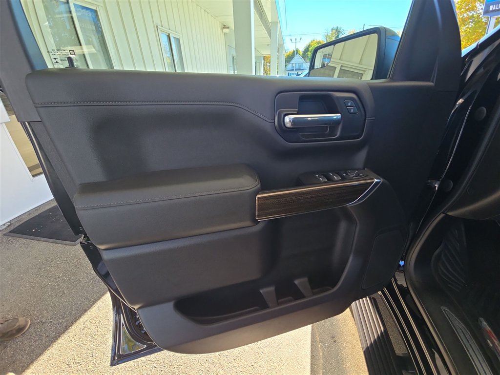 Used 2021 Chevrolet Silverado 1500 RST AWD/4WD image 21
