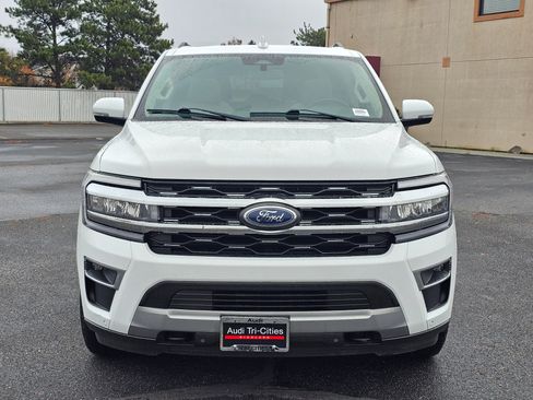 Used 2023 Ford Expedition Max Limited image 6