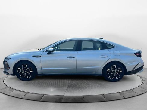 Used 2024 Hyundai Sonata SEL FWD image 6