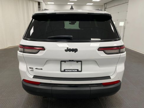Used 2021 Jeep Grand Cherokee L Laredo AWD/4WD image 5