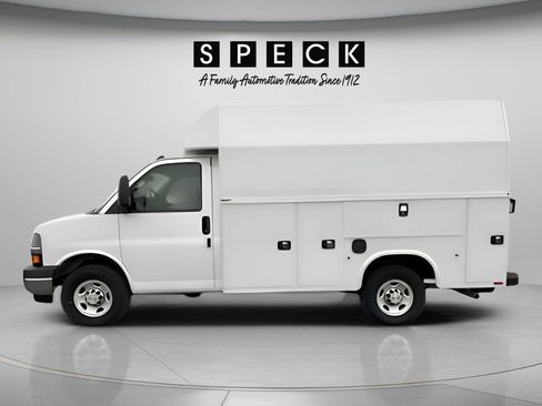 New 2025 Chevrolet Express 3500 w/ Power Convenience Package RWD image 2