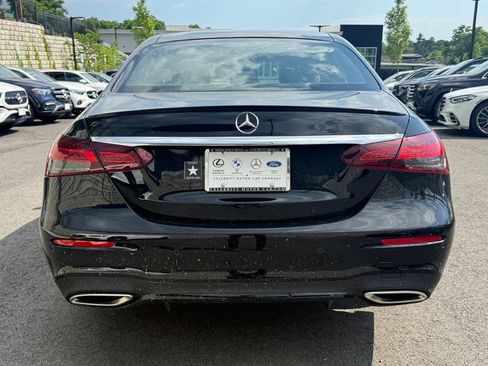 Used 2023 Mercedes-Benz E 350 4MATIC Sedan image 8