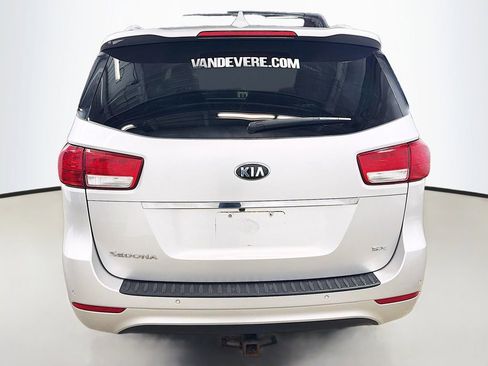 Used 2015 Kia Sedona SX FWD image 8