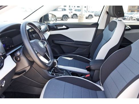 Used 2026 Volkswagen Taos S FWD image 29