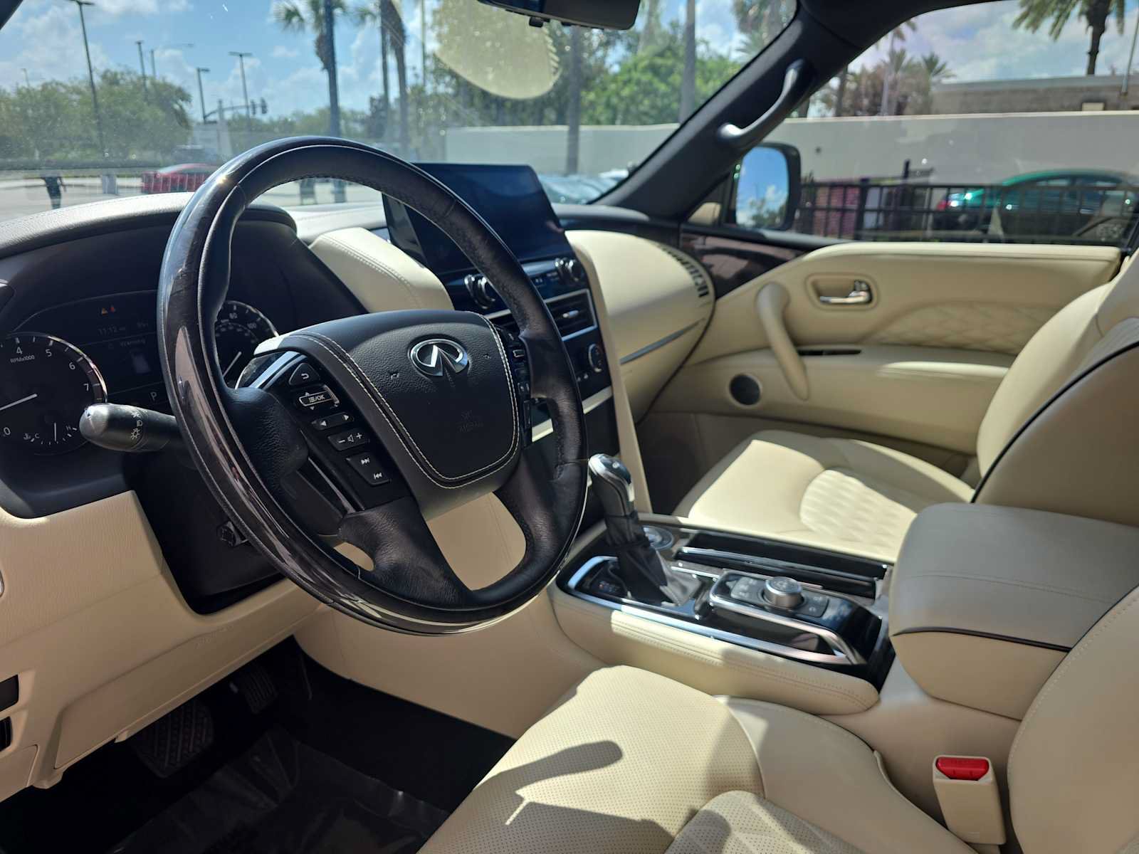 Used 2023 INFINITI QX80 Sensory w/ All-Season Package RWD image 17