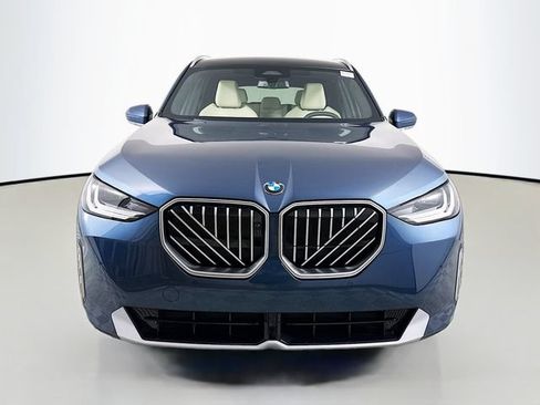 New 2026 BMW X3 xDrive30i w/ Premium Package AWD/4WD image 2