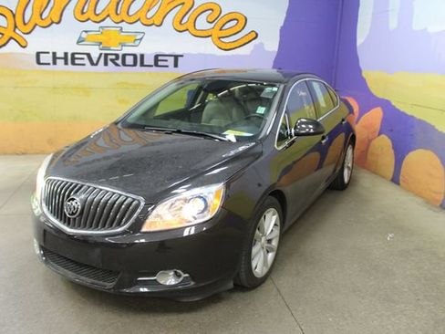 Used 2016 Buick Verano Leather w/ Experience Buick Package FWD image 4