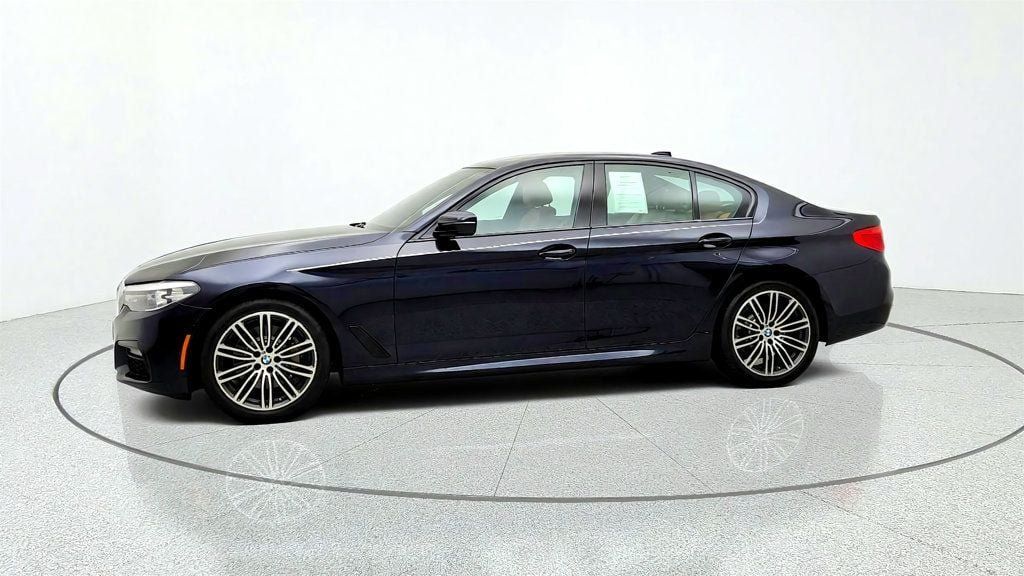 Used 2019 BMW 530i xDrive w/ M Sport Package AWD/4WD image 8
