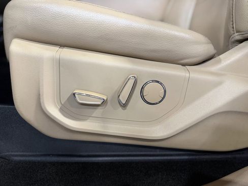 Used 2017 Ford F450 Lariat w/ Lariat Ultimate Package image 22