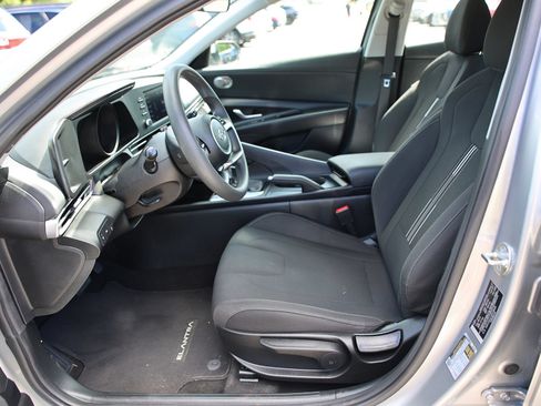 Certified 2023 Hyundai Elantra SEL FWD image 14