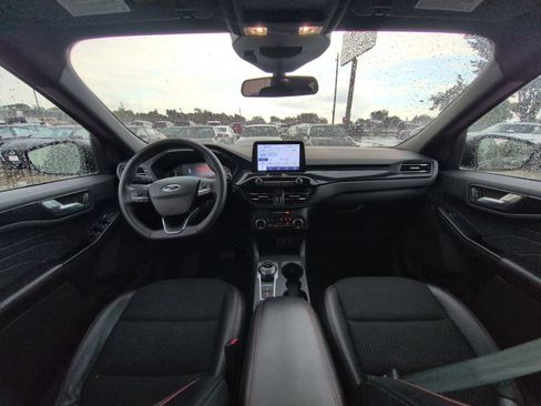 Used 2025 Ford Escape ST-Line AWD/4WD image 25