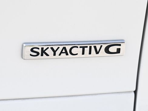 Used 2021 MAZDA CX-30 AWD 2.5 S w/ Premium Package image 13