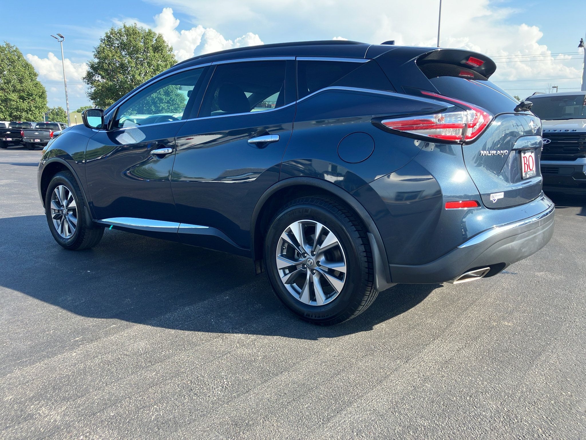 Used 2018 Nissan Murano SV FWD image 4