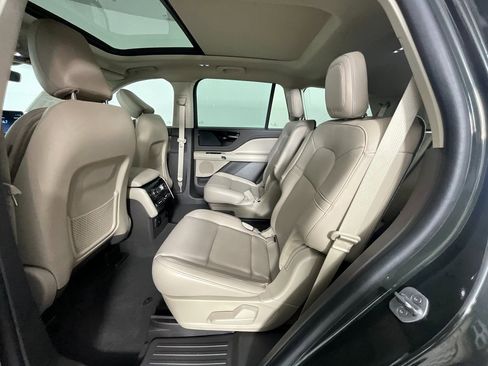 Certified 2023 Lincoln Aviator 2WD w/ Premium Package image 26