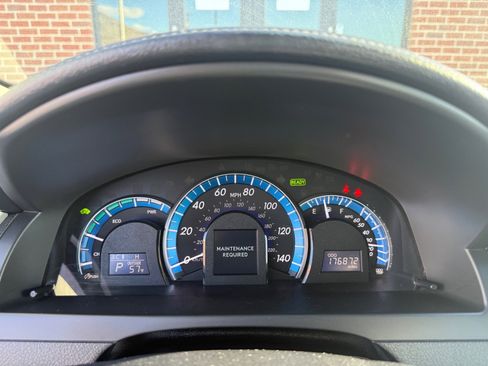 Used 2013 Toyota Camry LE image 13