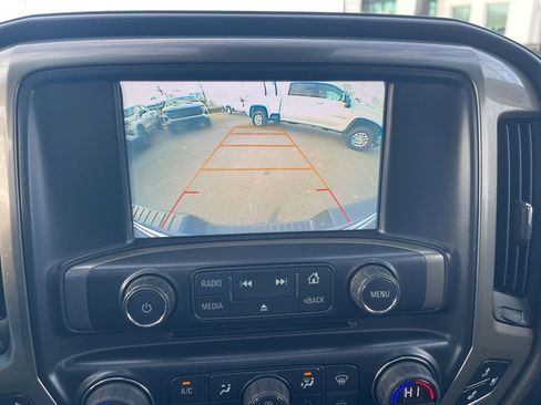 Used 2017 Chevrolet Silverado 1500 High Country image 25