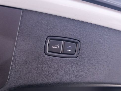 Certified 2021 Porsche Cayenne GTS w/ Premium Package Plus AWD/4WD image 36