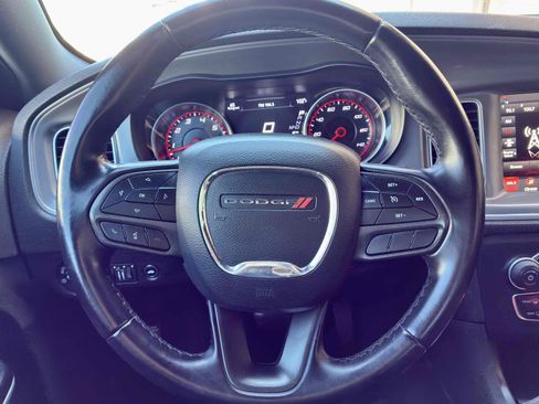 Used 2023 Dodge Charger SXT RWD image 19