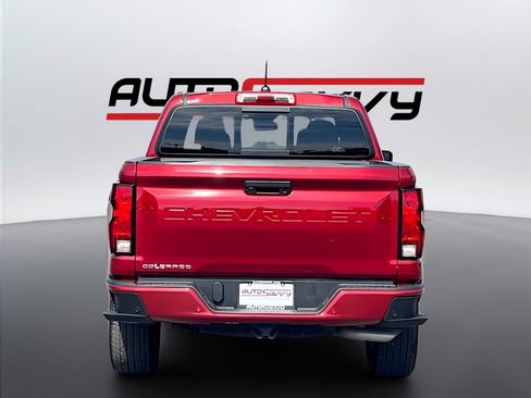 Used 2025 Chevrolet Colorado LT AWD/4WD image 6