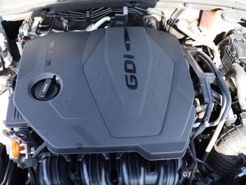 Used 2023 Kia Sportage EX image 37