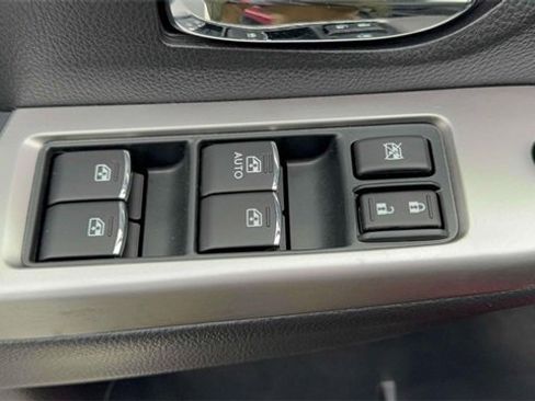 Used 2015 Subaru Impreza 2.0i Sport Limited image 15