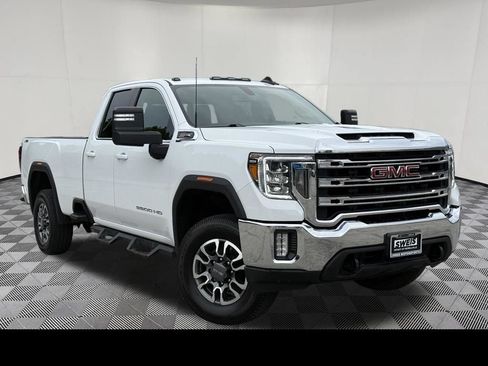 Used 2022 GMC Sierra 3500 SLE w/ SLE Convenience Package AWD/4WD image 4