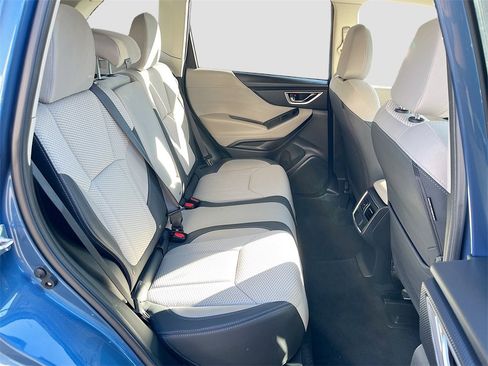 Used 2024 Subaru Forester Premium image 26